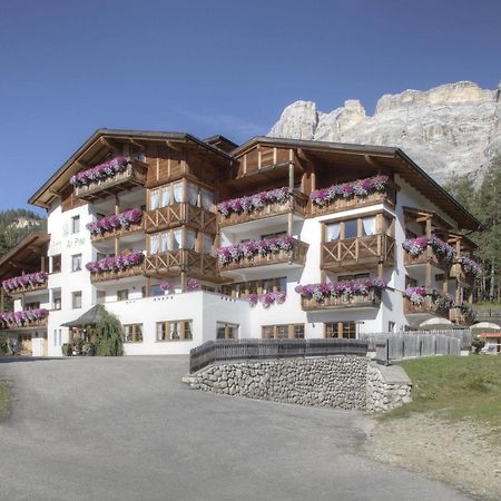 Hotel Ciasa Ai Pini San Cassiano  Eksteriør billede